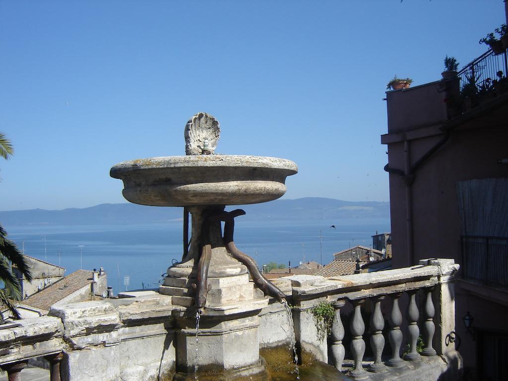 Domus Angularia Hotel Anguillara Sabazia Buitenkant foto